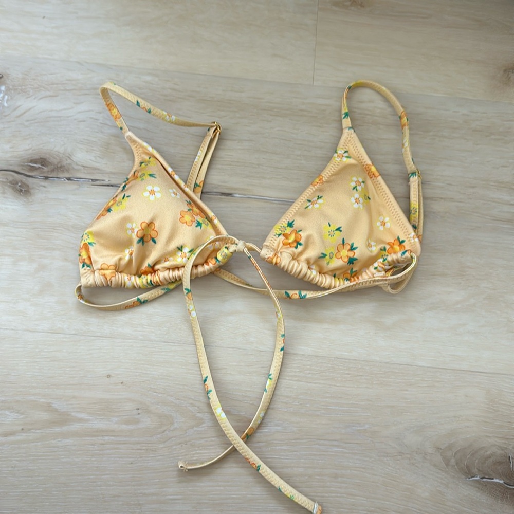 PacSun Orange Floral Bikini Top